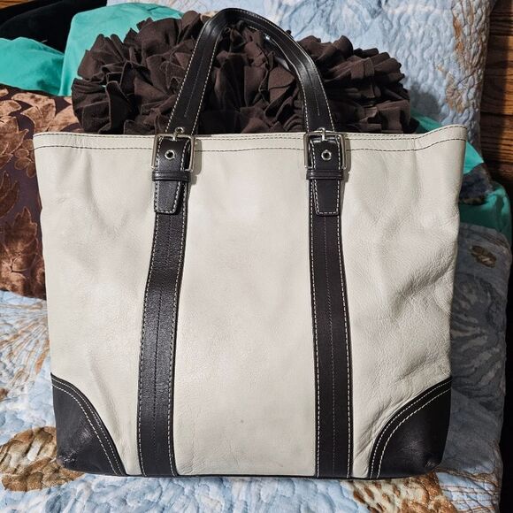 Near Vintage Y2k Coach Purse Tote Hamptons  Smooth Leather Tote Shoulder Bag - Picture 1 of 11